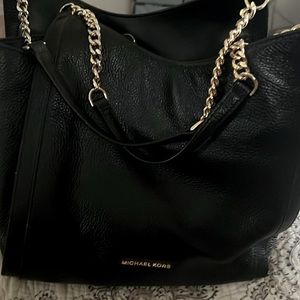 Micheal kors real leather purse